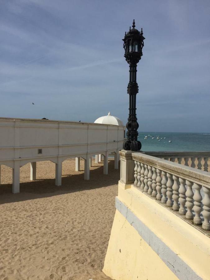 Apartamento Balneario Playa Caleta Cádiz Exterior foto